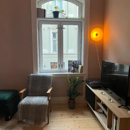 Stylish & Cozy Scandinavian In The Heart Of Daire *