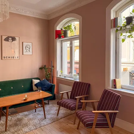 Apartment Stylish & Cozy Scandinavian In The Heart Of