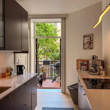Apartment Stylish & Cozy Scandinavian In The Heart Of Oslo