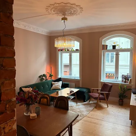 Stylish & Cozy Scandinavian In The Heart Of Apartment Oslo